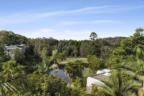 Pacific Bay Resort - Palm Beach Accommodation 0