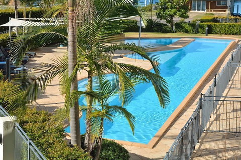 Boathouse Resort Tea Gardens - Palm Beach Accommodation 1