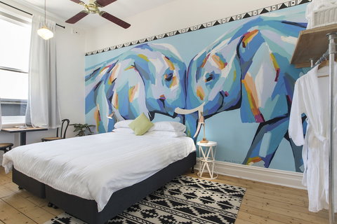 The Local Hotel - Palm Beach Accommodation 5