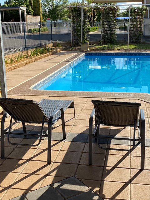 Country Gardens Motel - Palm Beach Accommodation 2