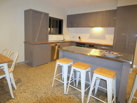 3 Bells Alpine Cottage - Palm Beach Accommodation 5