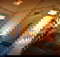 Hotel Victoria - Griffith - Palm Beach Accommodation