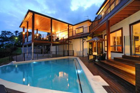 Seaview - Palm Beach Accommodation 6