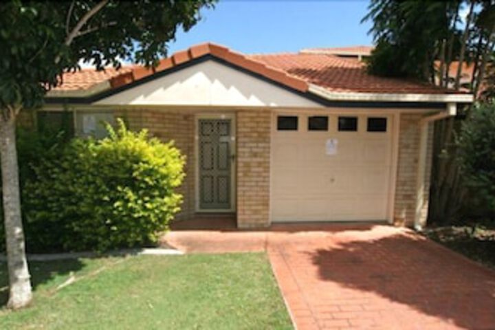 Warner QLD Palm Beach Accommodation
