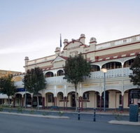 Criterion Hotel Warwick - Palm Beach Accommodation