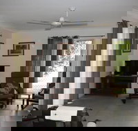 Bottlebrush BB - Palm Beach Accommodation