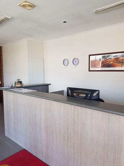 Ararat Colonial Lodge Motel - Palm Beach Accommodation 5
