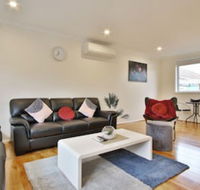 Ivy Units Glen Waverley - Palm Beach Accommodation