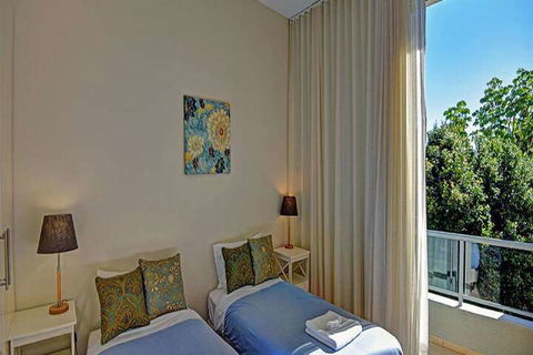 Aqua Viva 2 - Palm Beach Accommodation 5