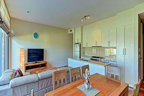 Aqua Viva 2 - Palm Beach Accommodation 4
