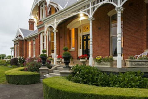 Arcoona Manor - Palm Beach Accommodation 0