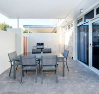 Loxton Courthouse Apartments - Palm Beach Accommodation