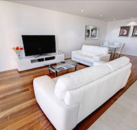 Seapoint 102 - Palm Beach Accommodation