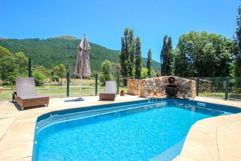 Mill Cottage - Palm Beach Accommodation 2