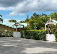 Hilltop Hideaway - Palm Beach Accommodation