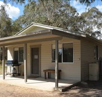 Robinsons Cabin - Palm Beach Accommodation