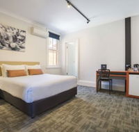 Nightcap at Regents Park Hotel - Palm Beach Accommodation