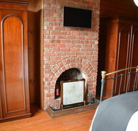 Portarlington Vicarage - Palm Beach Accommodation