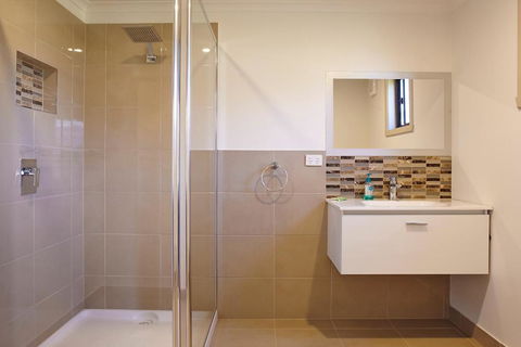 La Casa - Palm Beach Accommodation 1