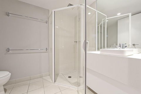 Accommodate Canberra - Griffin - Palm Beach Accommodation 5