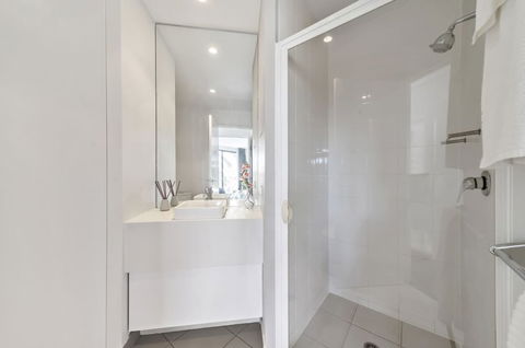 Accommodate Canberra - Griffin - Palm Beach Accommodation 3