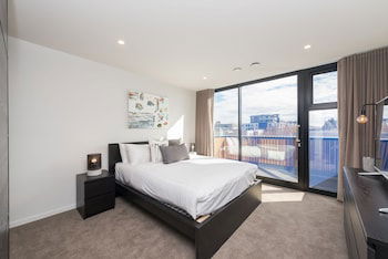 Accommodate Canberra - Waygoose St - Palm Beach Accommodation 3