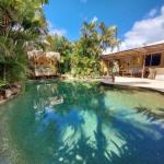 Okinja 71 Hawaiian Escape On The Sunshine Coast! - Palm Beach Accommodation 0
