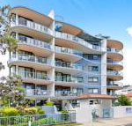 Crystal Waters Picnic Point - Palm Beach Accommodation