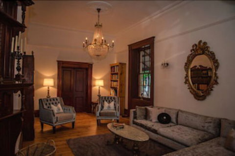 Bungala House 1856 - Palm Beach Accommodation 1