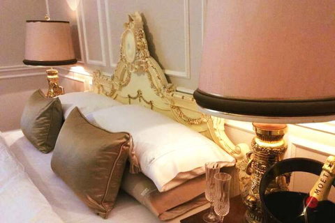 Bungala House 1856 - Palm Beach Accommodation 2