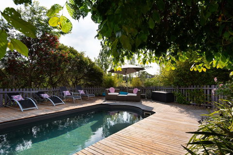 Gables Bend On High - Palm Beach Accommodation 1