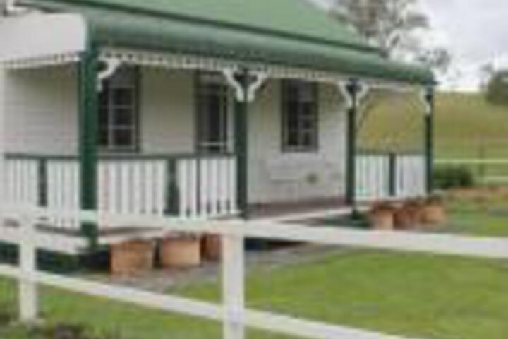 Sherwood NSW Palm Beach Accommodation