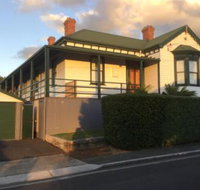 Pump Jack B  B - Palm Beach Accommodation