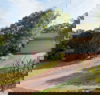 Wildflowers at Fingal Bay - Palm Beach Accommodation