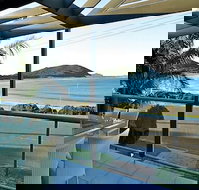 On the Beach at Fingal Bay - Palm Beach Accommodation