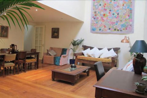 MONIKA, 1BDR Collingwood Apartment - Palm Beach Accommodation 4