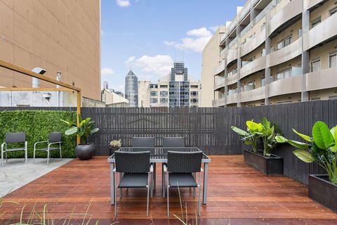 AERIN, 2BDR Melbourne Apartment - Palm Beach Accommodation 2