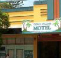 Town Palms Motel - Palm Beach Accommodation