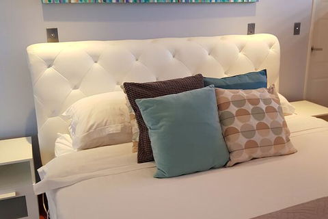 Ambar Villa - Palm Beach Accommodation 7