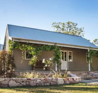 Johanna NEW MODERN HOUSE