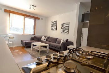 Alpine Haven 5 - Palm Beach Accommodation 4