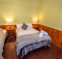 Murphy's Cottage - Palm Beach Accommodation