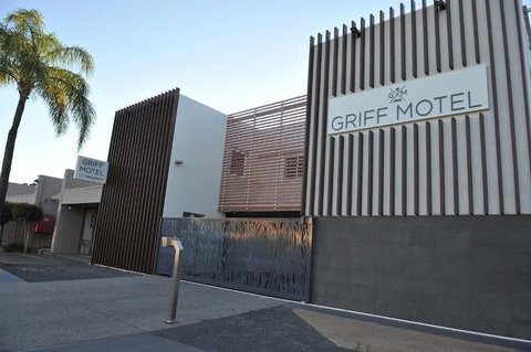 The Griff Motel - Palm Beach Accommodation 0