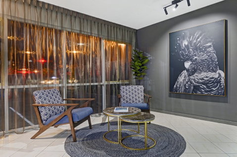 CBD Motor Inn - Palm Beach Accommodation 4