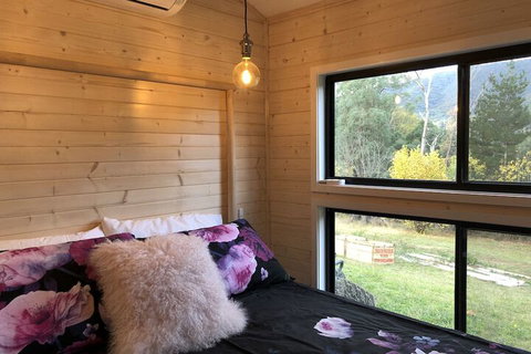Little Wandana - Palm Beach Accommodation 1