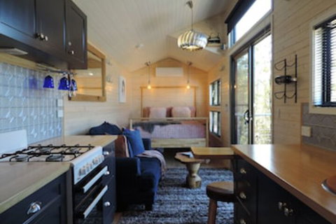 Little Wandana - Palm Beach Accommodation 0