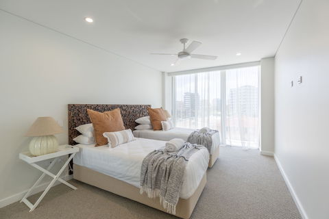 Astina Suites Forster - Palm Beach Accommodation 5
