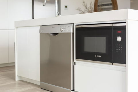 Astina Suites Forster - Palm Beach Accommodation 4