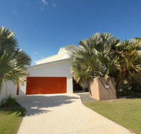 3 Bauhinia Crescent Marcoola PET FRIENDLY LINEN SUPPLIED 500 BOND - Palm Beach Accommodation