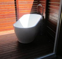 Yurt by Sea - Palm Beach Accommodation
